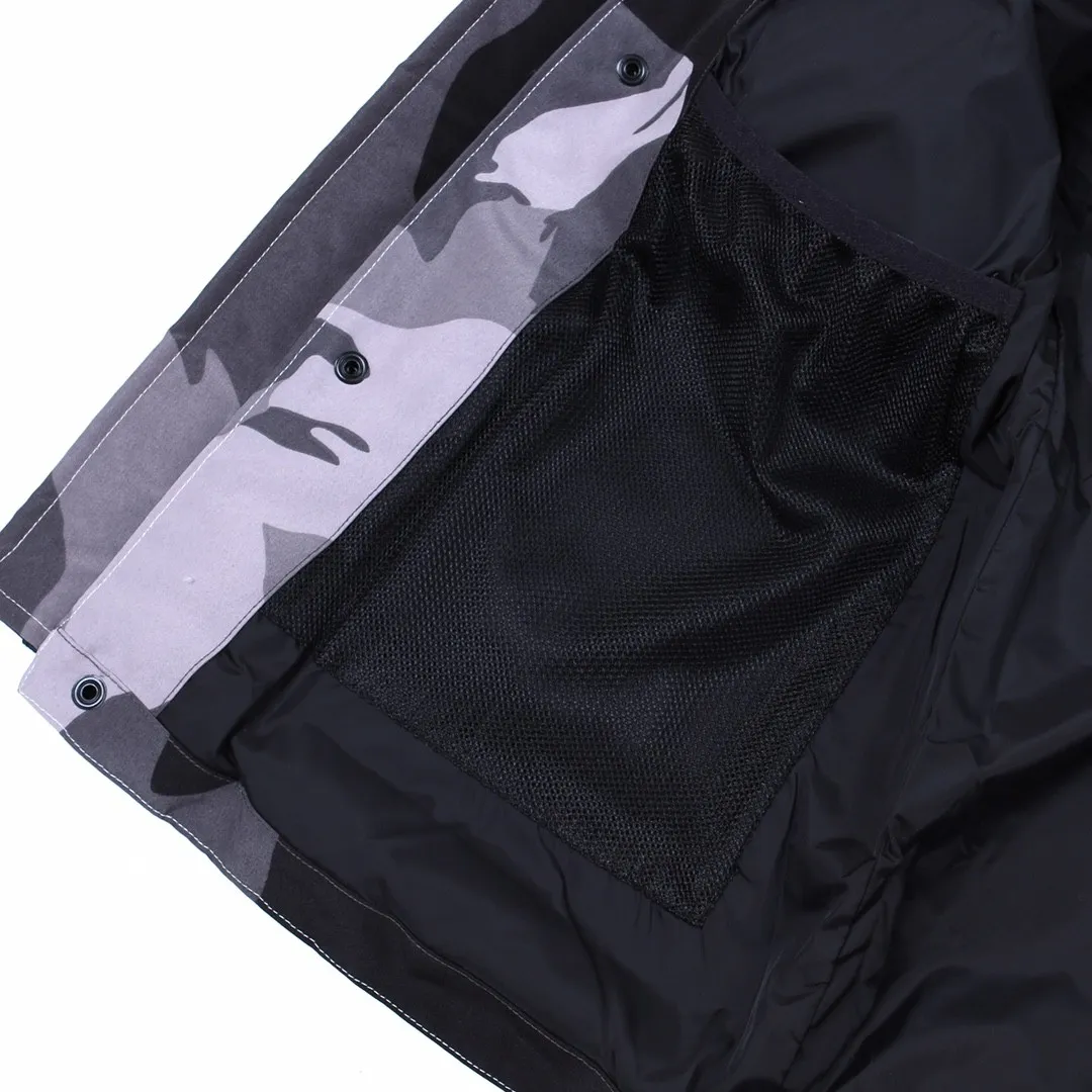 P320 Canada Goose Canada Goose #Freestyle Crew 4154M men's and women's vest down# ➖ Genuine synchronous anti-counterfeiting chip sensor! ➖ Imported Behringer embroidery machine to customize 10,000-needle embroidery logo! ➖ Imported 21-count polyester-cotton blended original fabric, using Feather-Light 10D waterproof coating fabric, made of 84.5% polyester fiber and 15.5% cotton, 100% the best feel in the entire network! ➖ The genuine official website uses the national standard 80 white duck down, and will never be misled by false claims such as 90 down or goose down! ➖ 100% nylon nylon lining with double double-layer sealing design to prevent velvet from running away. Top-grade polar fleece is used in the collar and pockets to keep warm and comfortable! ➖ Yoshida YKK provides original custom-made electroplated sliders. YKK two-way lockable zippers are tight and smooth and will not peel off paint! ➖ 3M composite original Velcro is durable, and all accessories and hardware are disassembled and customized!  SIZE: XS S M L XL XXL [Attached: Size chart]